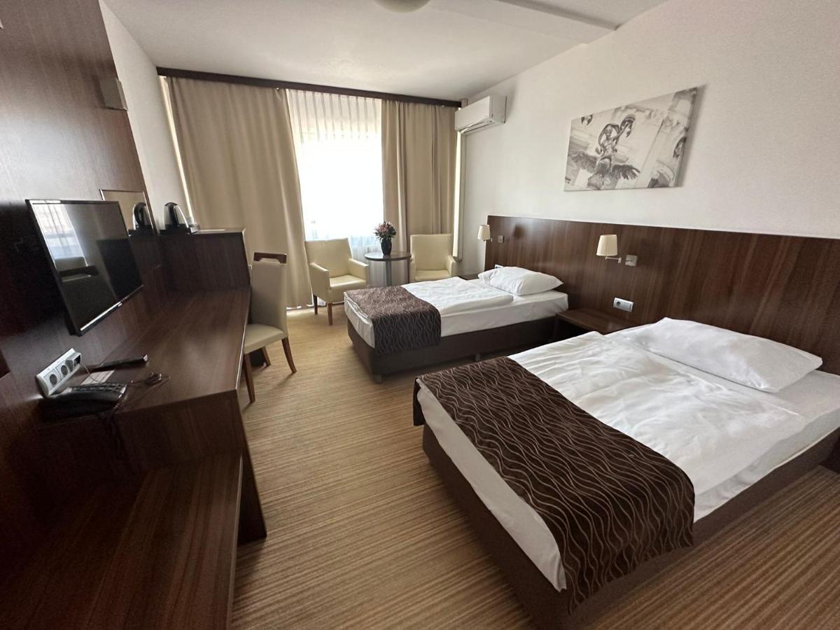 Szálloda Hotel Bratislava