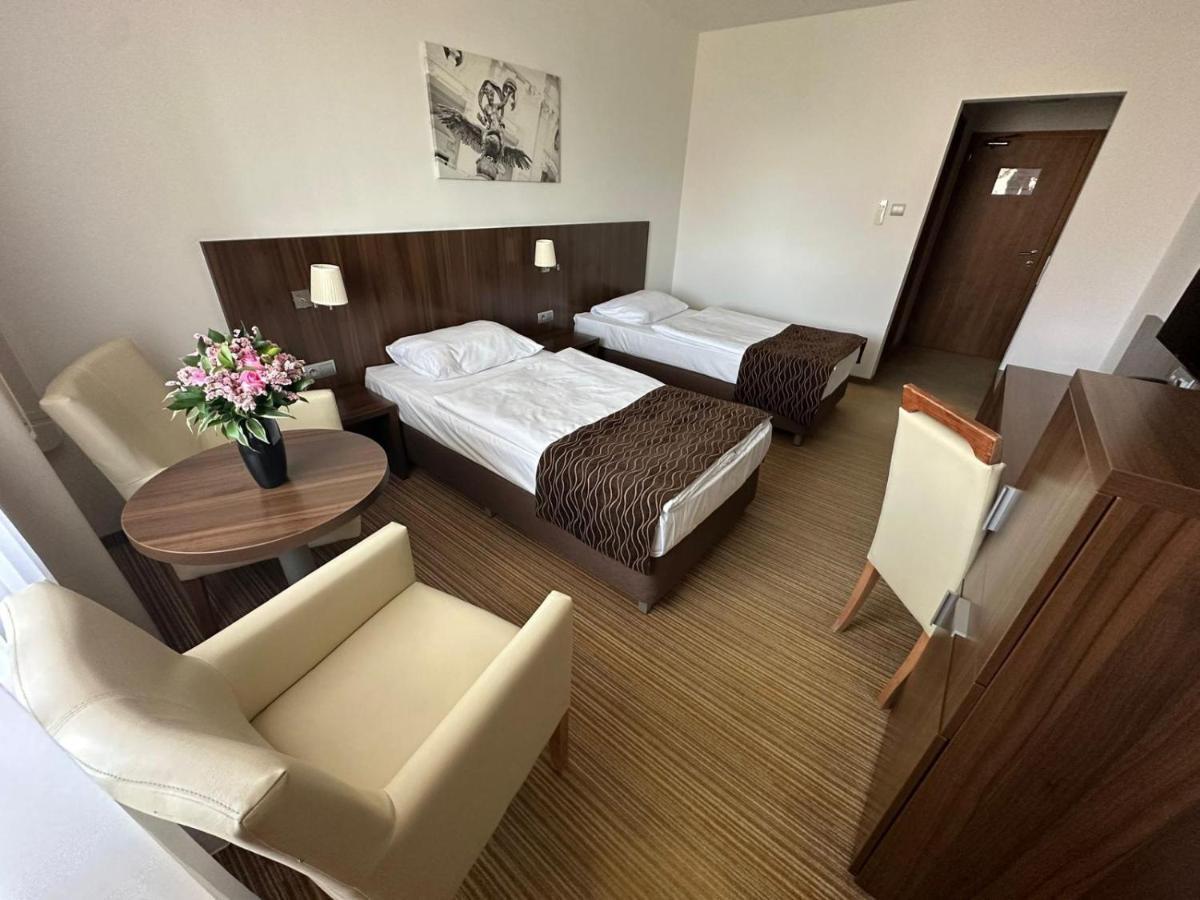 Hotel Bratislava Szálloda